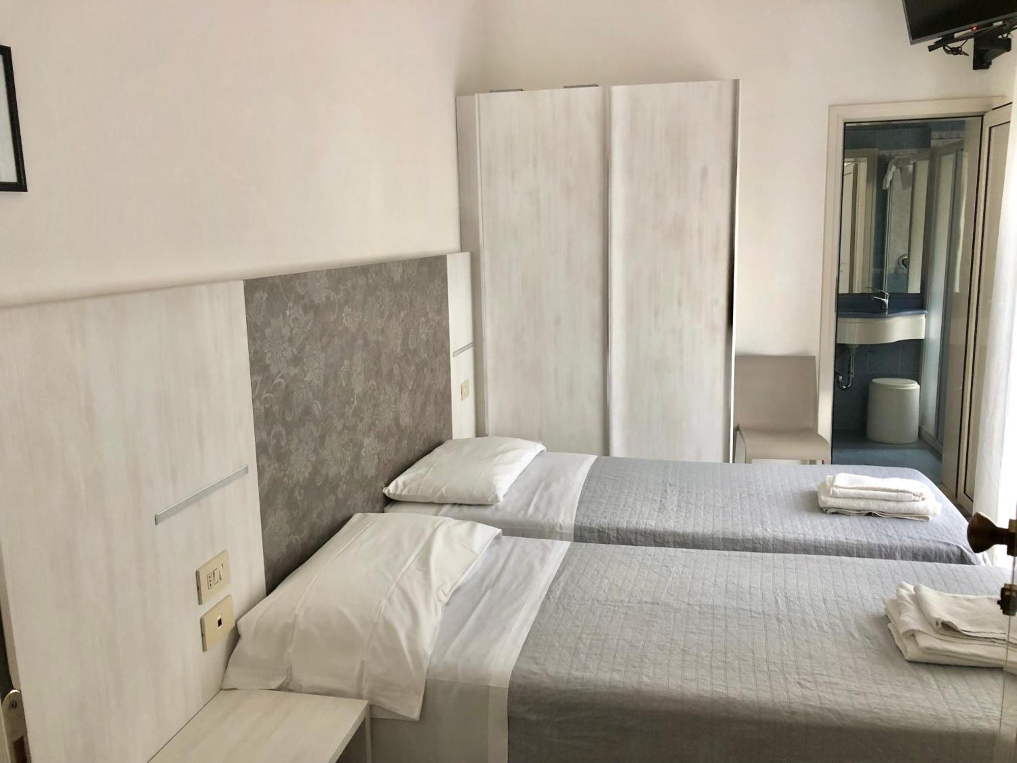 Hotel Villa Lieta 里米尼 外观 照片