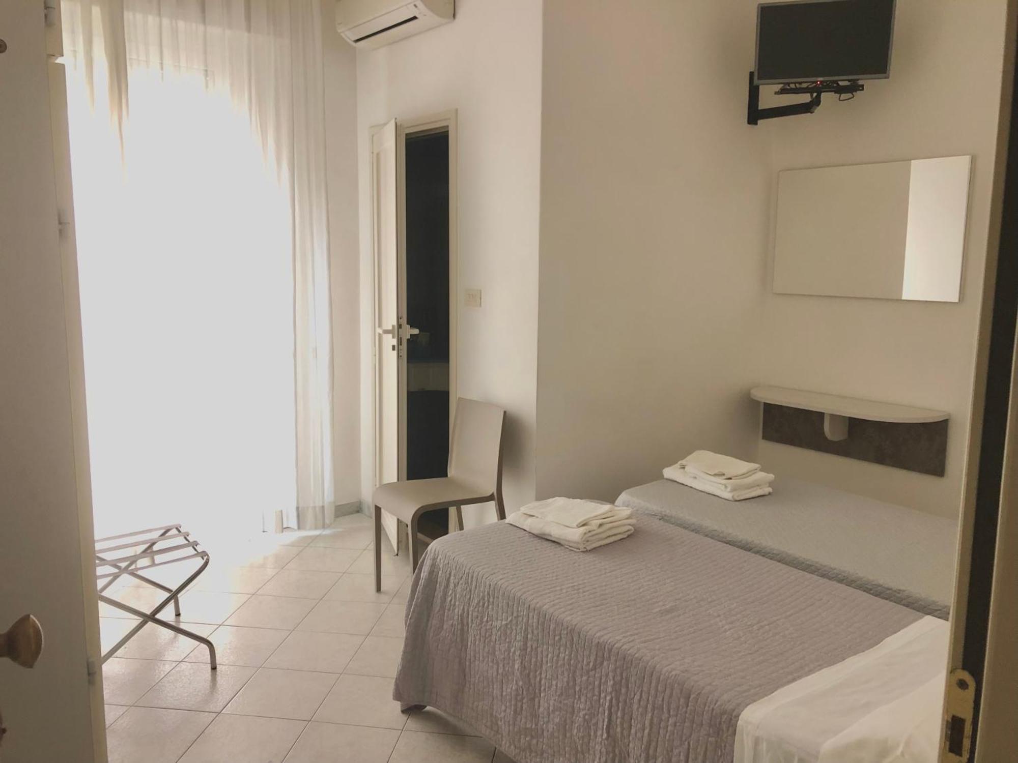 Hotel Villa Lieta 里米尼 外观 照片